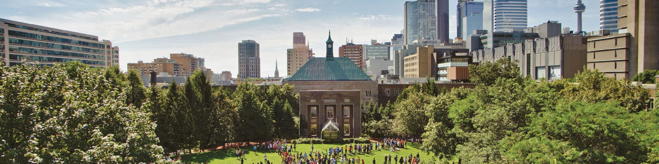 Toronto Metropolitan University (TMU - tên cũ là Ryerson University) campus image 2