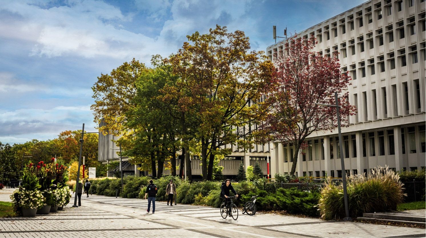 Université Laval campus image 2