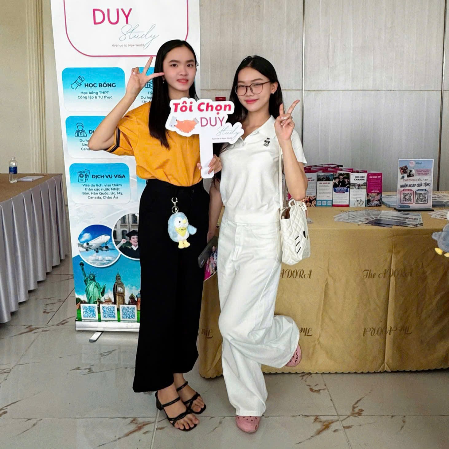 Duy Study & Cella English đồng hành Tuần lễ Công dân GDU - ảnh 4