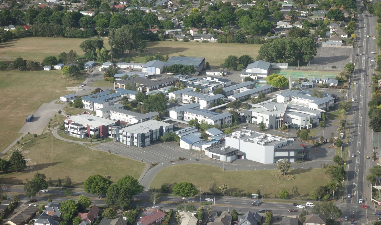 Burnside High School (Christchurch) campus image 2
