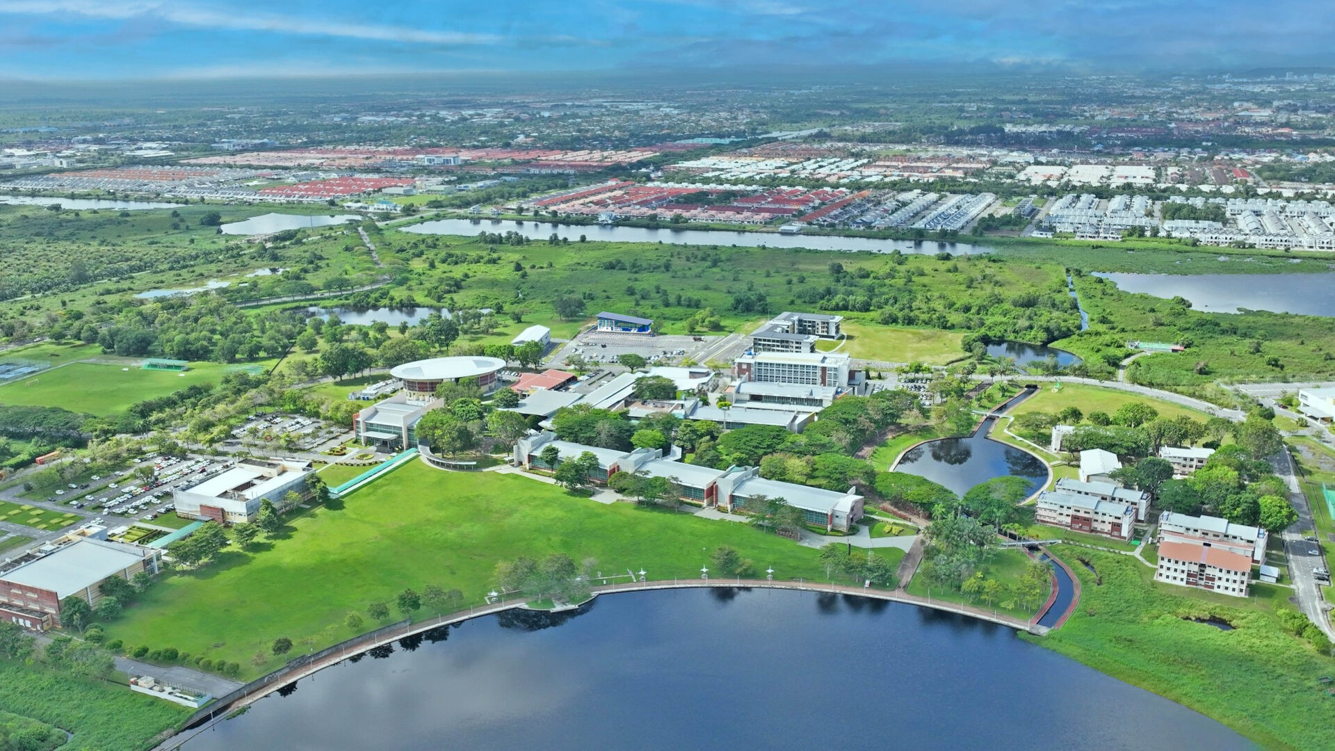 Curtin University Malaysia (Miri, Sarawak) campus image 1