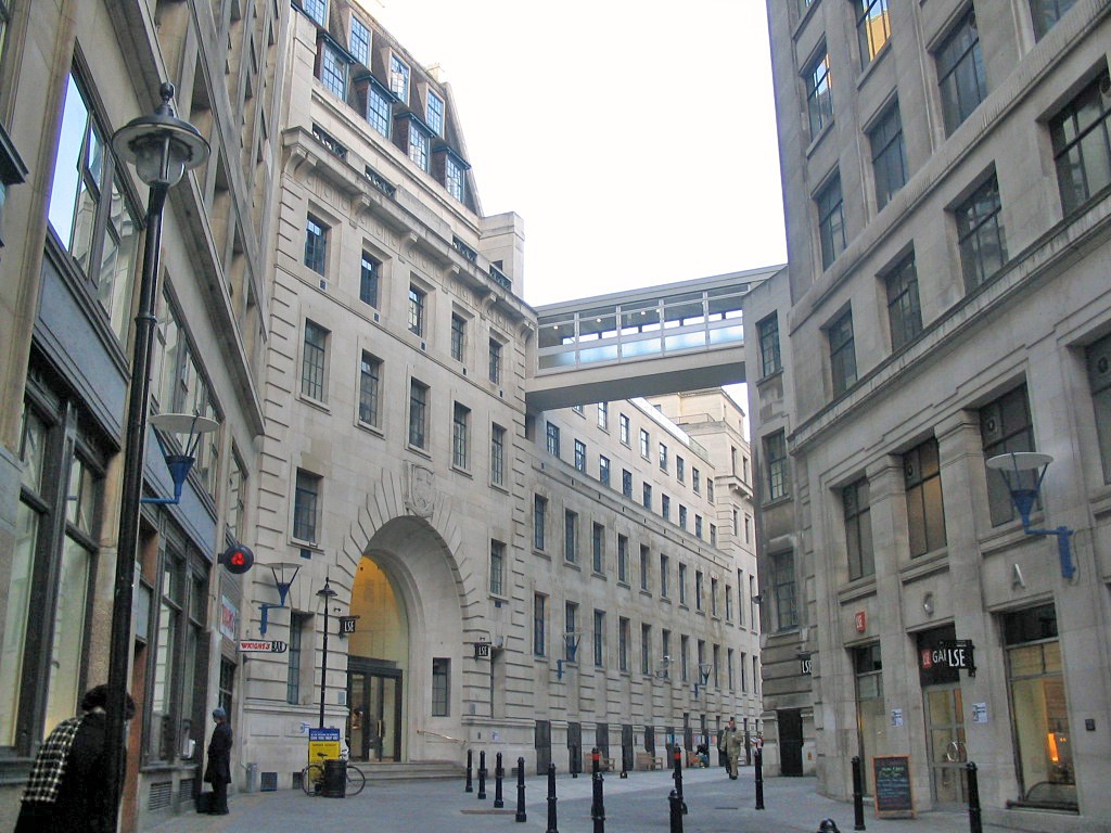London School of Economics and Political Science (LSE) campus image 1