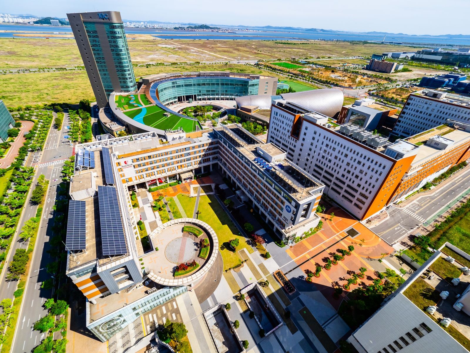 SUNY Korea campus image 2