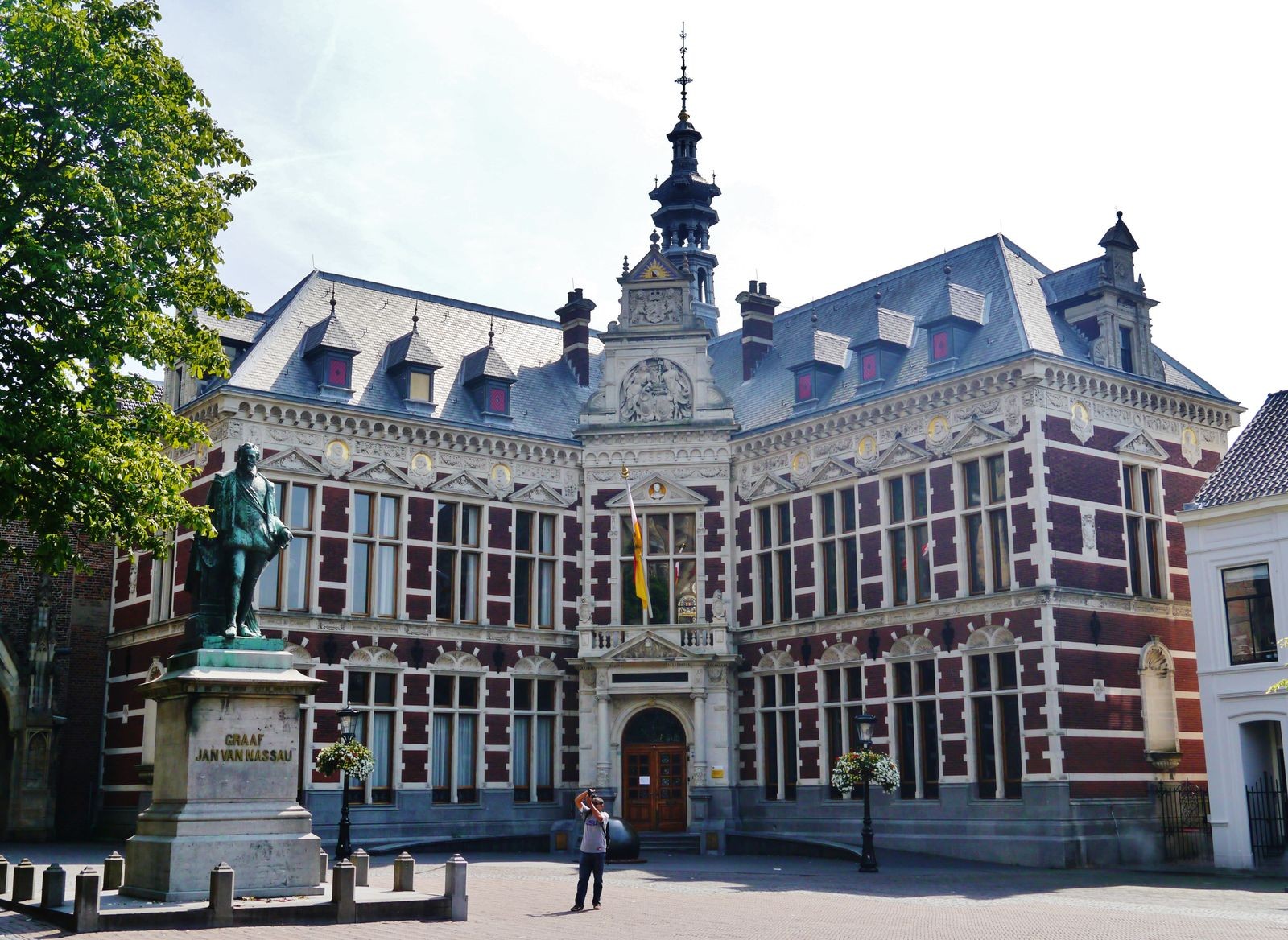 Utrecht University (UU) campus image 1