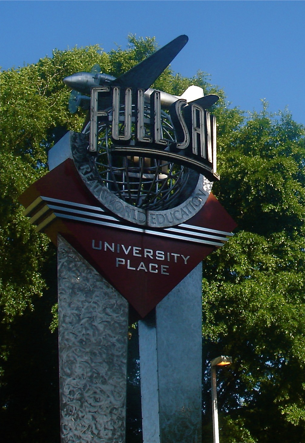 Full Sail University image 1
