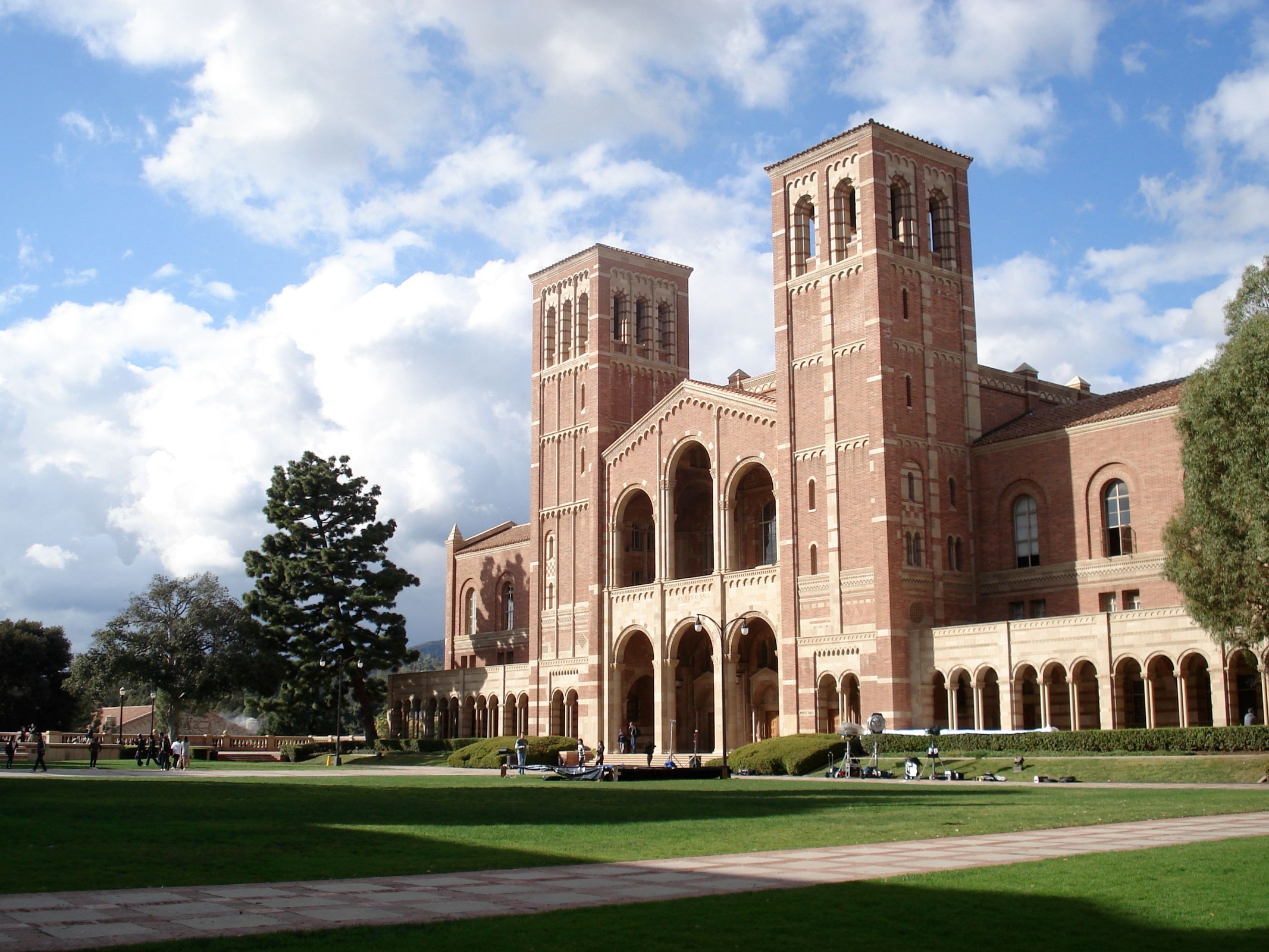 University of California, Los Angeles image 2