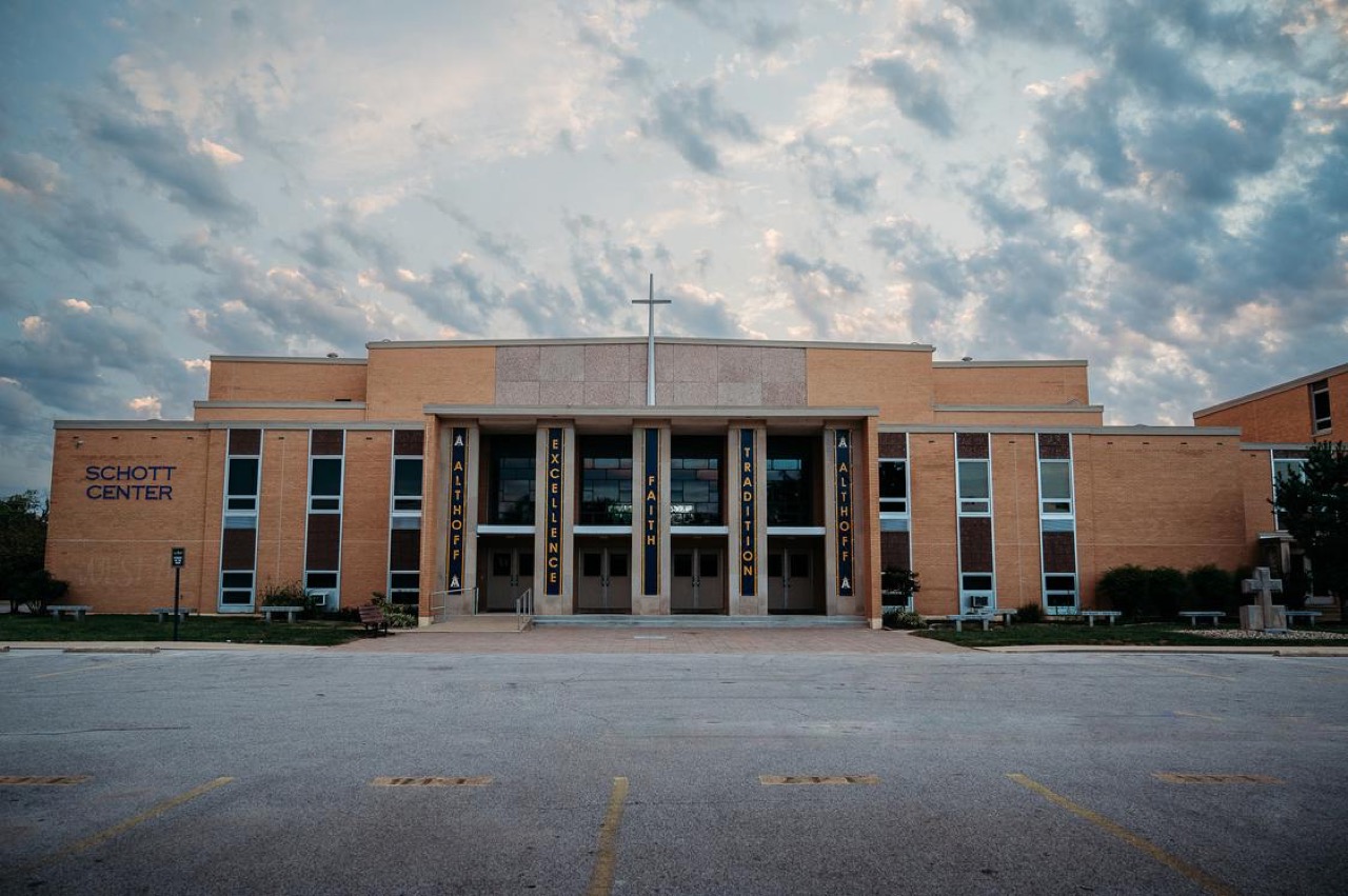 Trường Trung học Althoff Catholic High School — khuôn viên 2