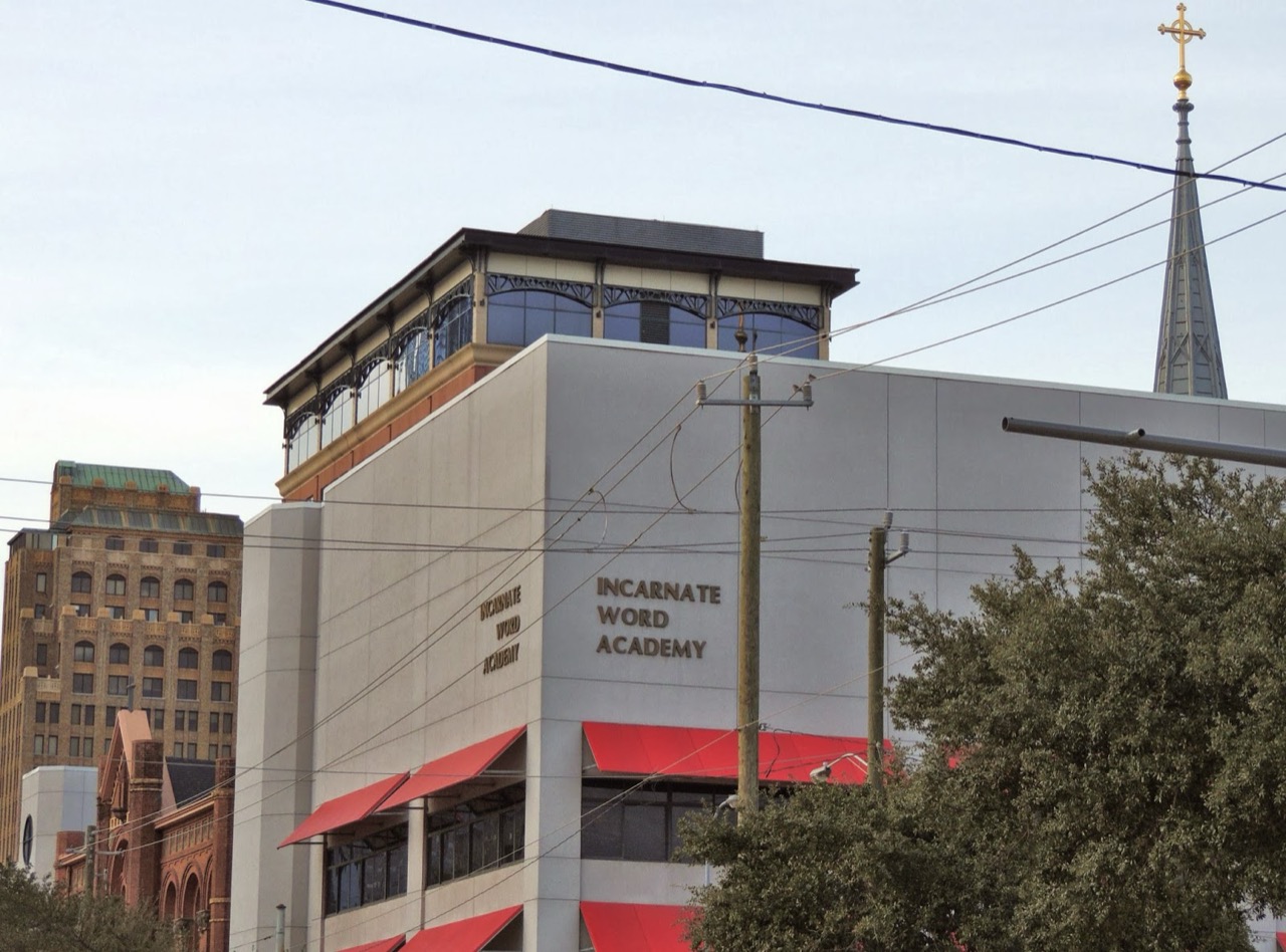 Trường Trung học Incarnate Word Academy — khuôn viên 2