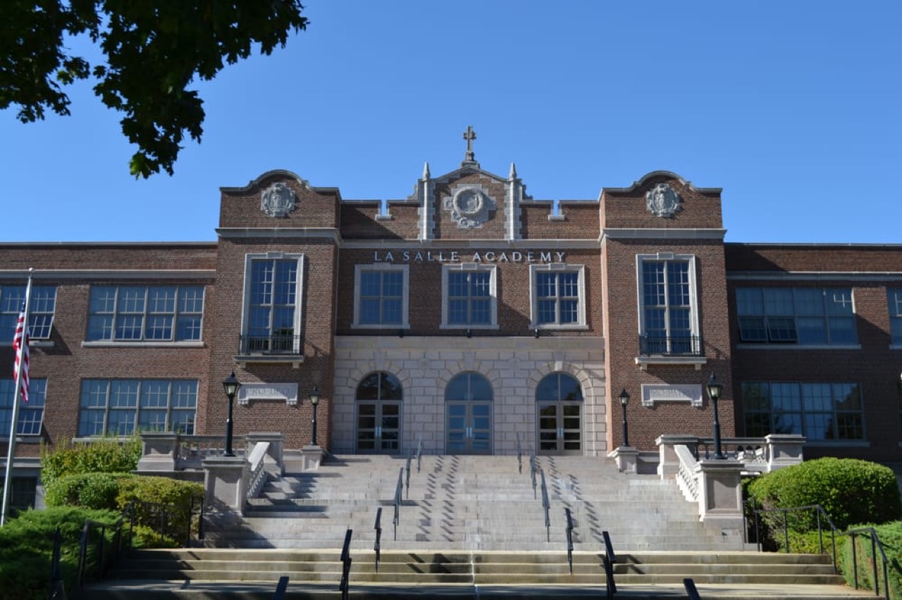 Trường Trung học La Salle Academy — khuôn viên 1