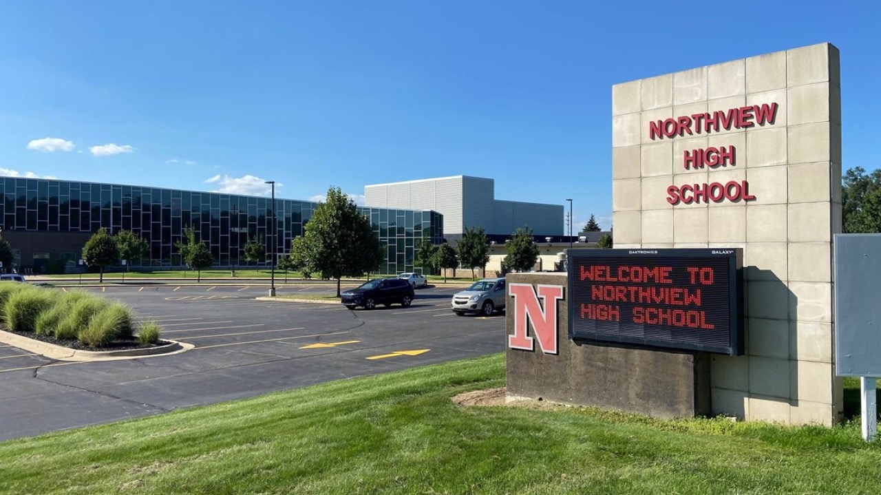 Trường Trung học Northview High School – Kent ISD — khuôn viên 2