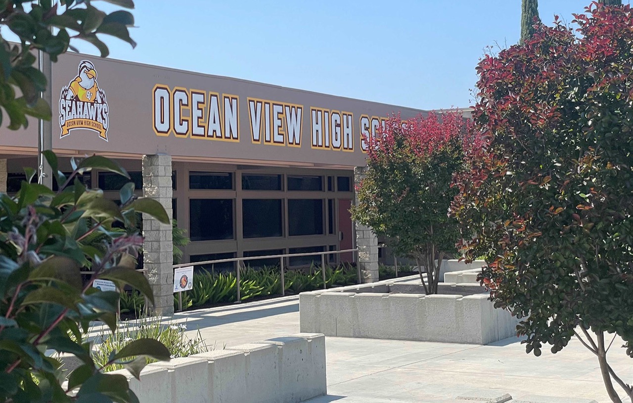 Trường Trung học Ocean View High School — khuôn viên 2
